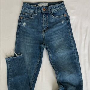 Bershka Dark Blue Skinny Jeans